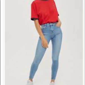 TopShop “Jamie” Highwaisted  Lightwash Stretch